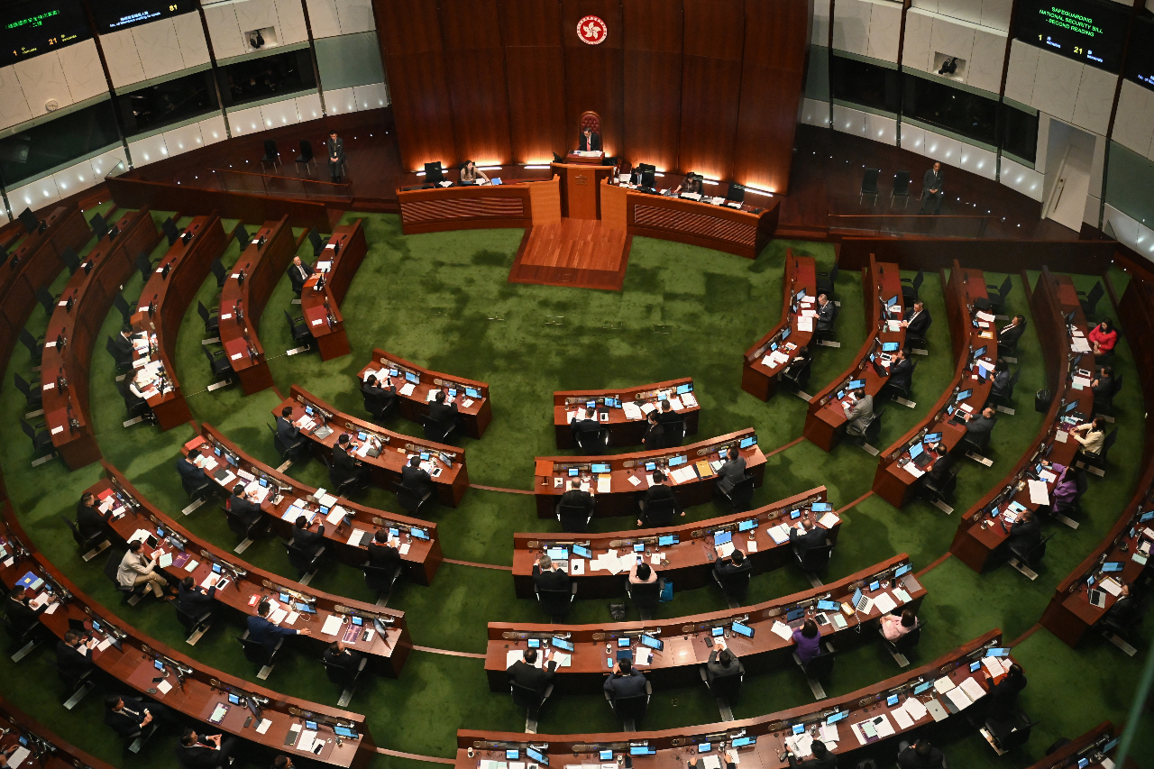 不問是非，只問表現：中共如何塑造「有能力的議員」