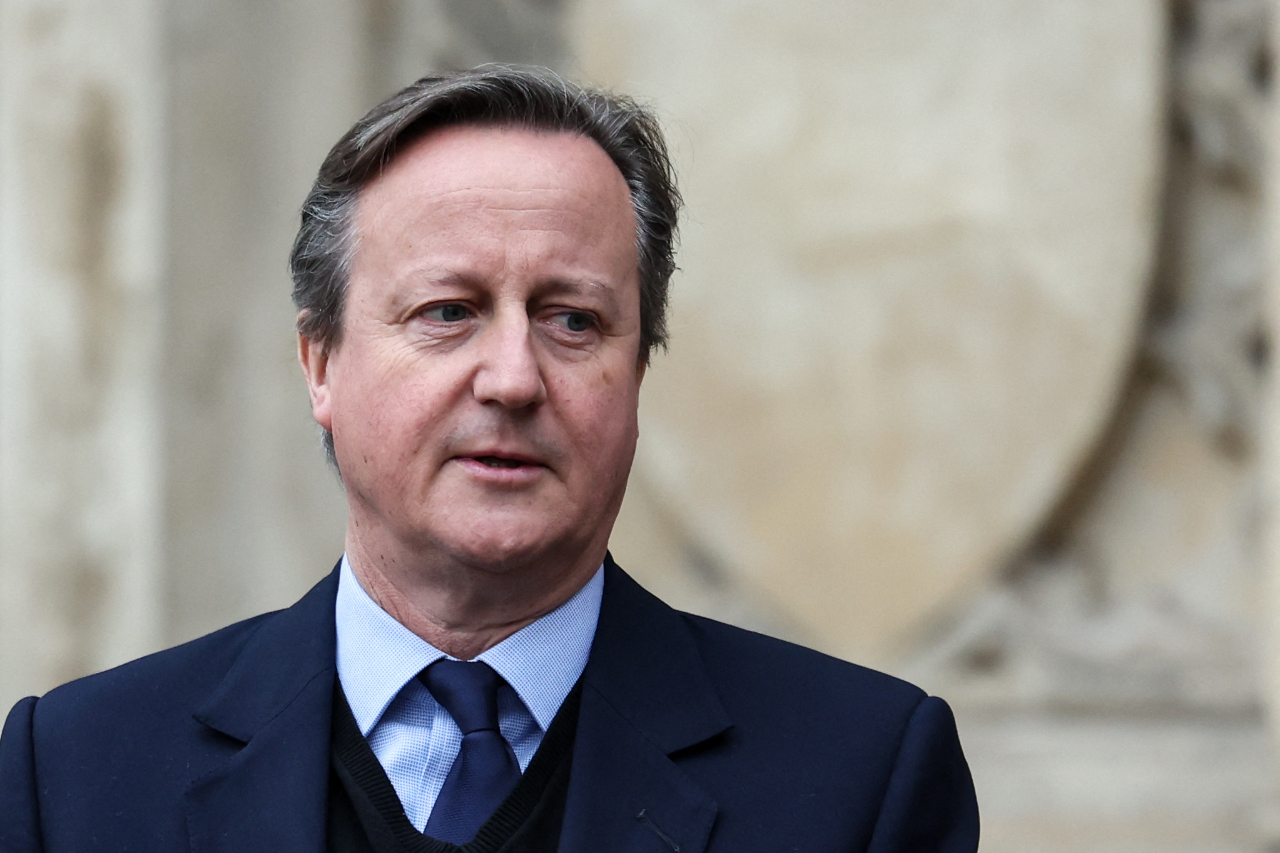 英國保守黨組影子內閣 前外相卡麥隆請辭