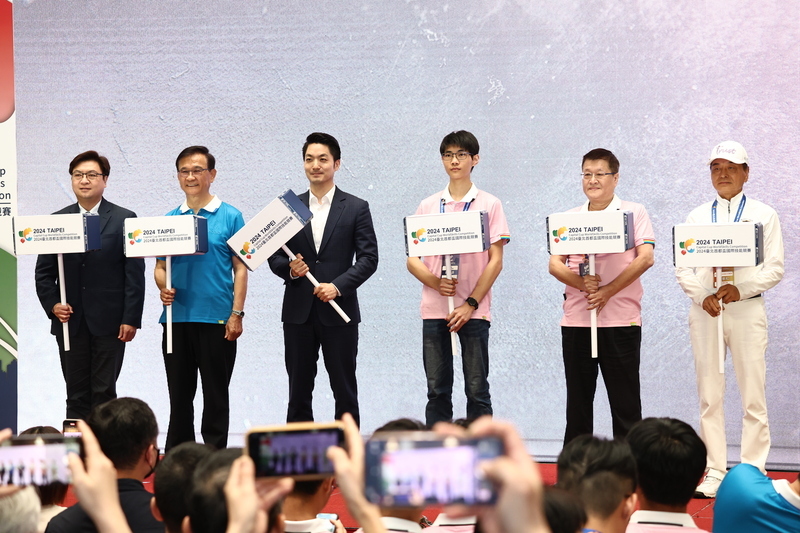 蔣萬安：將解除柯市府與台智光2200元費率合約