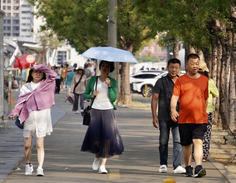 今夏至高溫炎熱 多處恐達36度以上