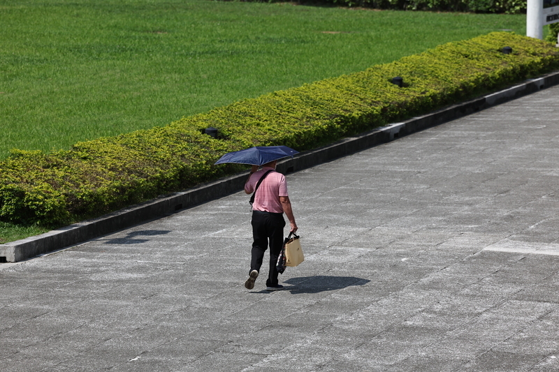 金馬及午後山區有局部較大雨勢  南部防36度以上高溫