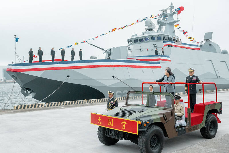 海軍武江、旭江軍艦  5月初成軍投入戰備