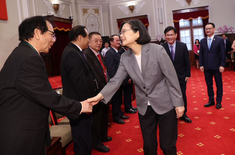 總統：僑胞創造區域繁榮 為國家帶來前進動力