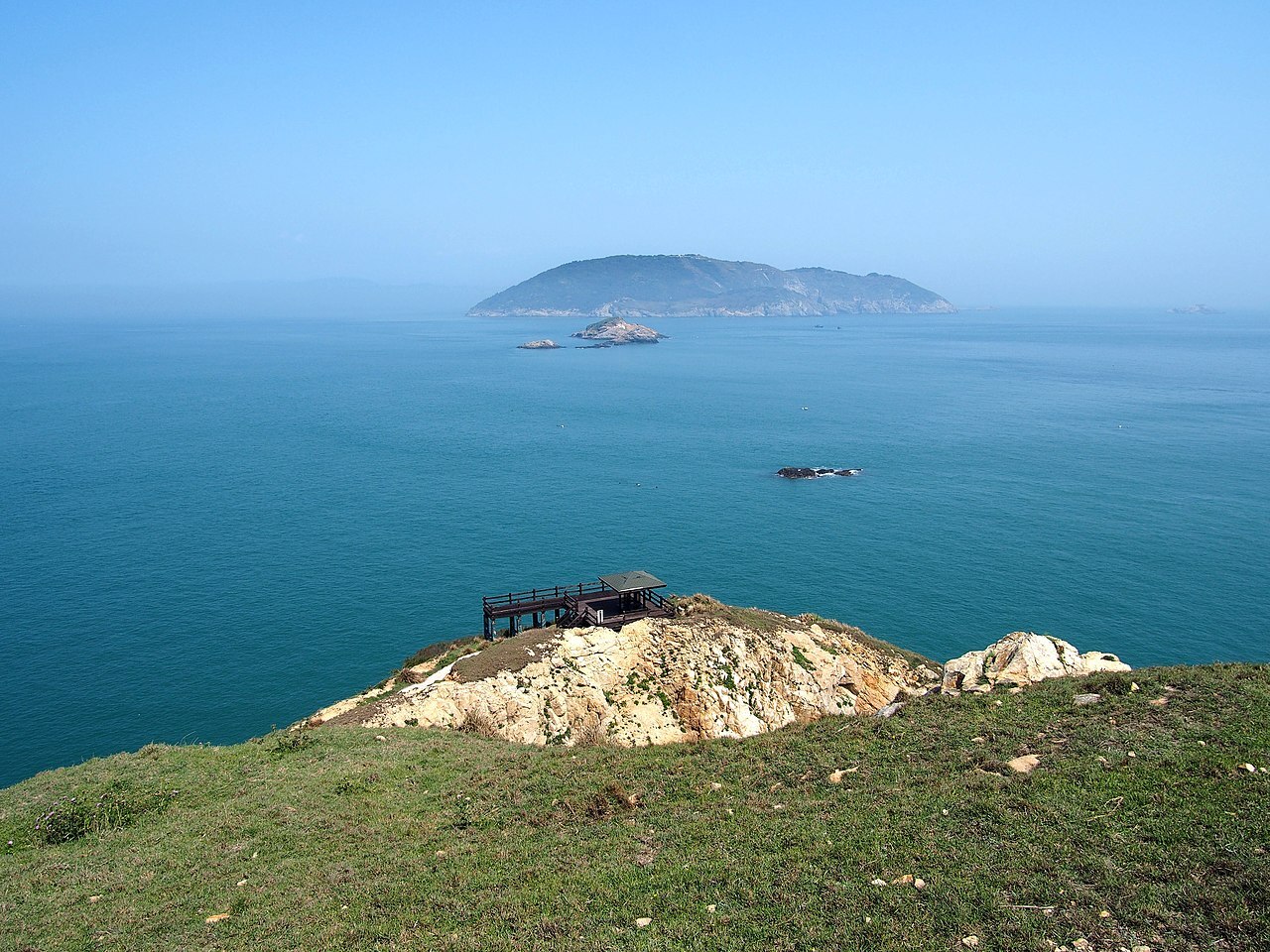 馬祖高登無人島礁發現疑中國漁民 馬防部通報海巡協處