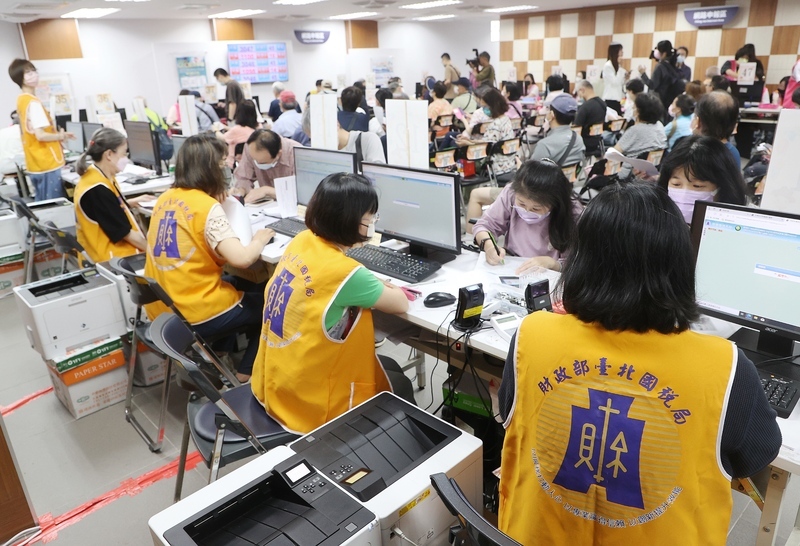 報稅季注意！勞動部提醒勞退自提6%不計入課稅