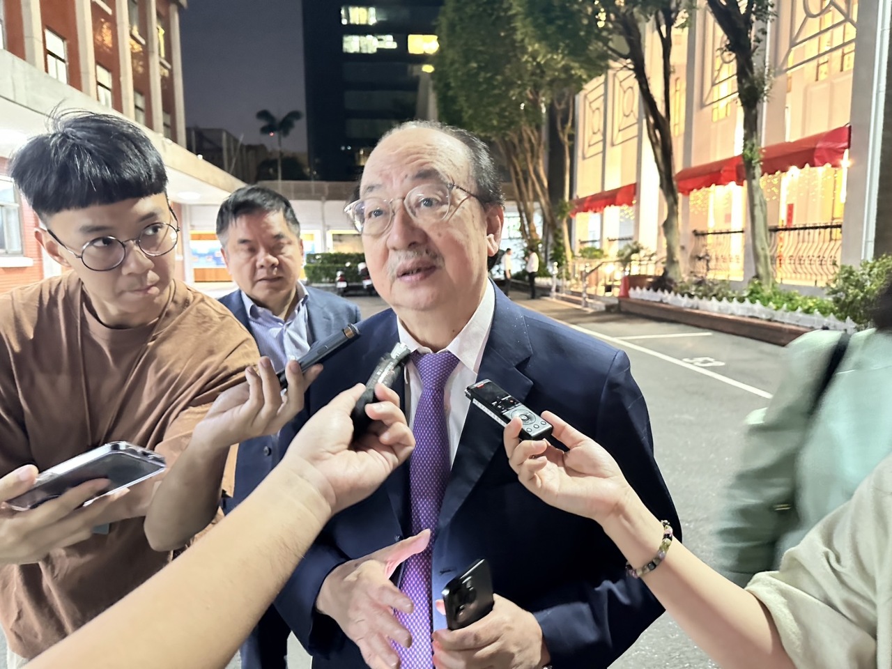 冗長協商無共識 國會改革法案17日恐上演表決大戰