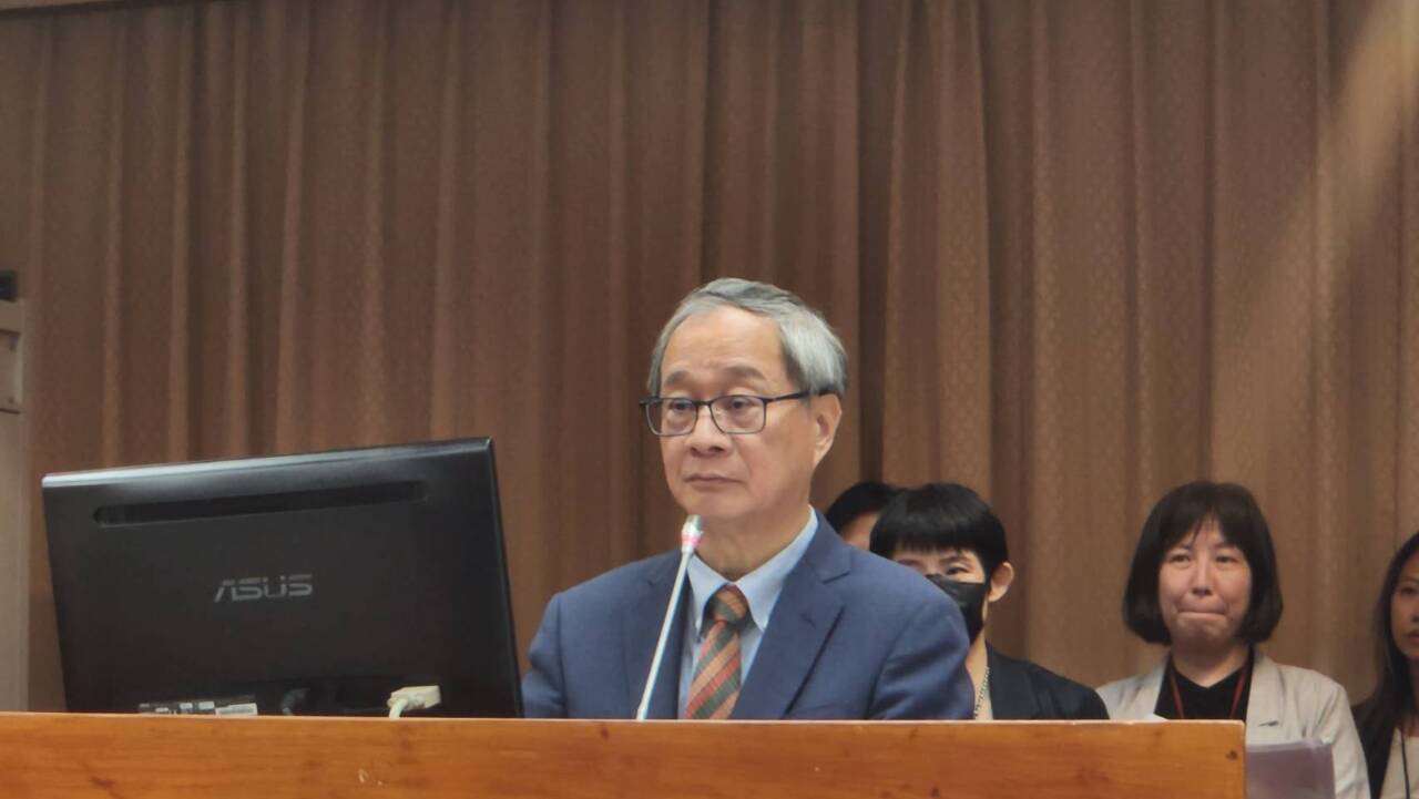 台文館爆抄襲  李遠向原繪師公開道歉