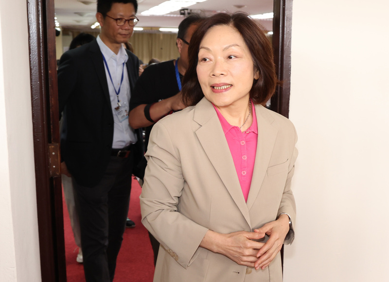 2大外送平台擬併購 何佩珊：將親自處理外送員權益