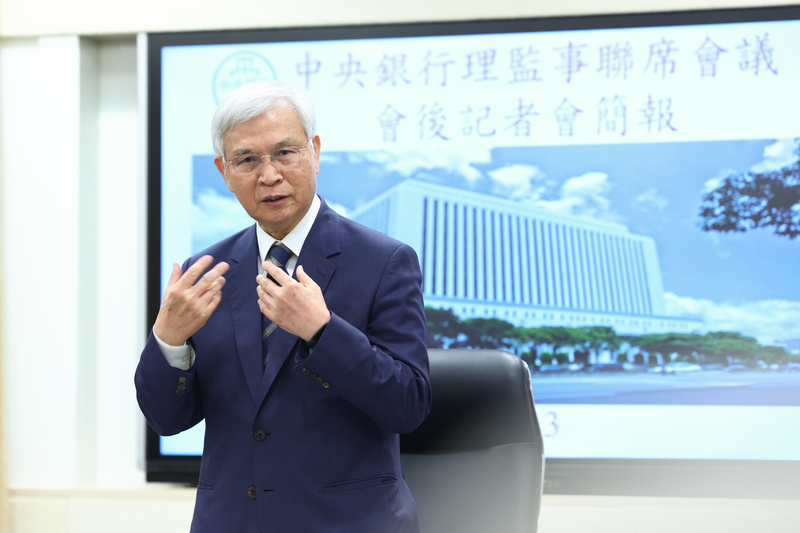 央行升「準」不升「息」 楊金龍：此次要對付房市非通膨