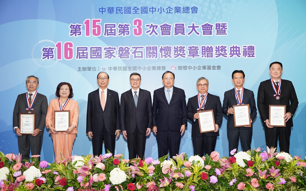不會忘記中小微企業 卓榮泰：將納國家經濟發展指標