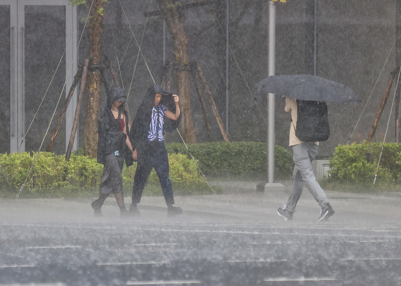 高空冷心低壓7/7起通過台灣 各地留意豪大雨