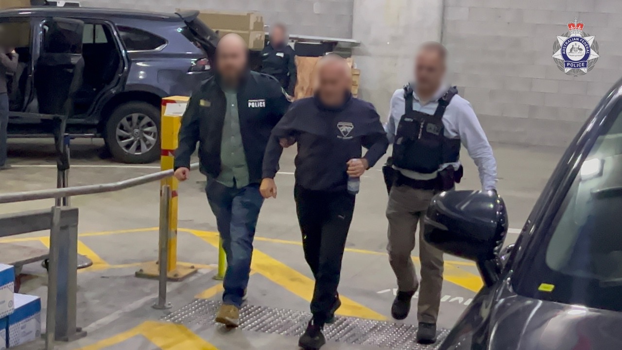 俄裔夫妻被控從事間諜活動 遭澳洲警方逮捕