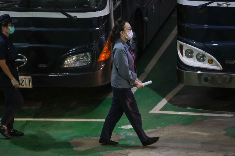 劉向婕涉助詐騙集團洗錢一審遭判10年 杜秉澄15年、林于倫8年