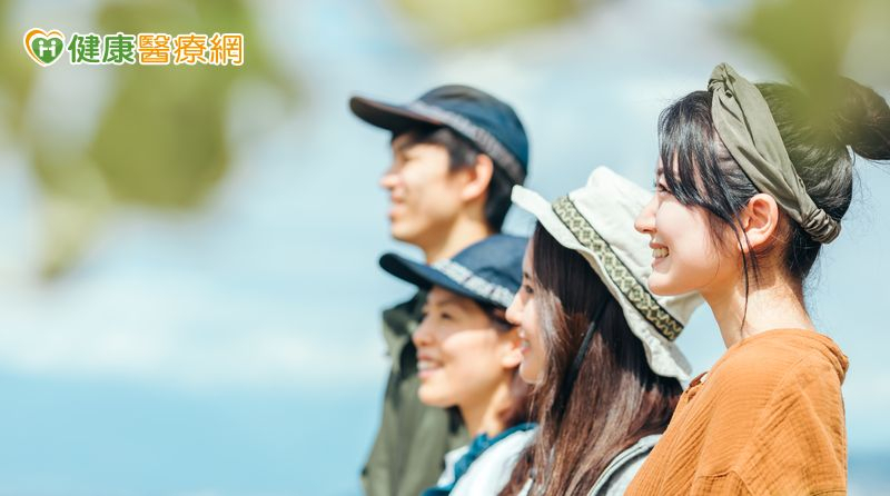暑假生活習慣改變 慢性發炎風險升高！營養師6大類解毒食物推薦