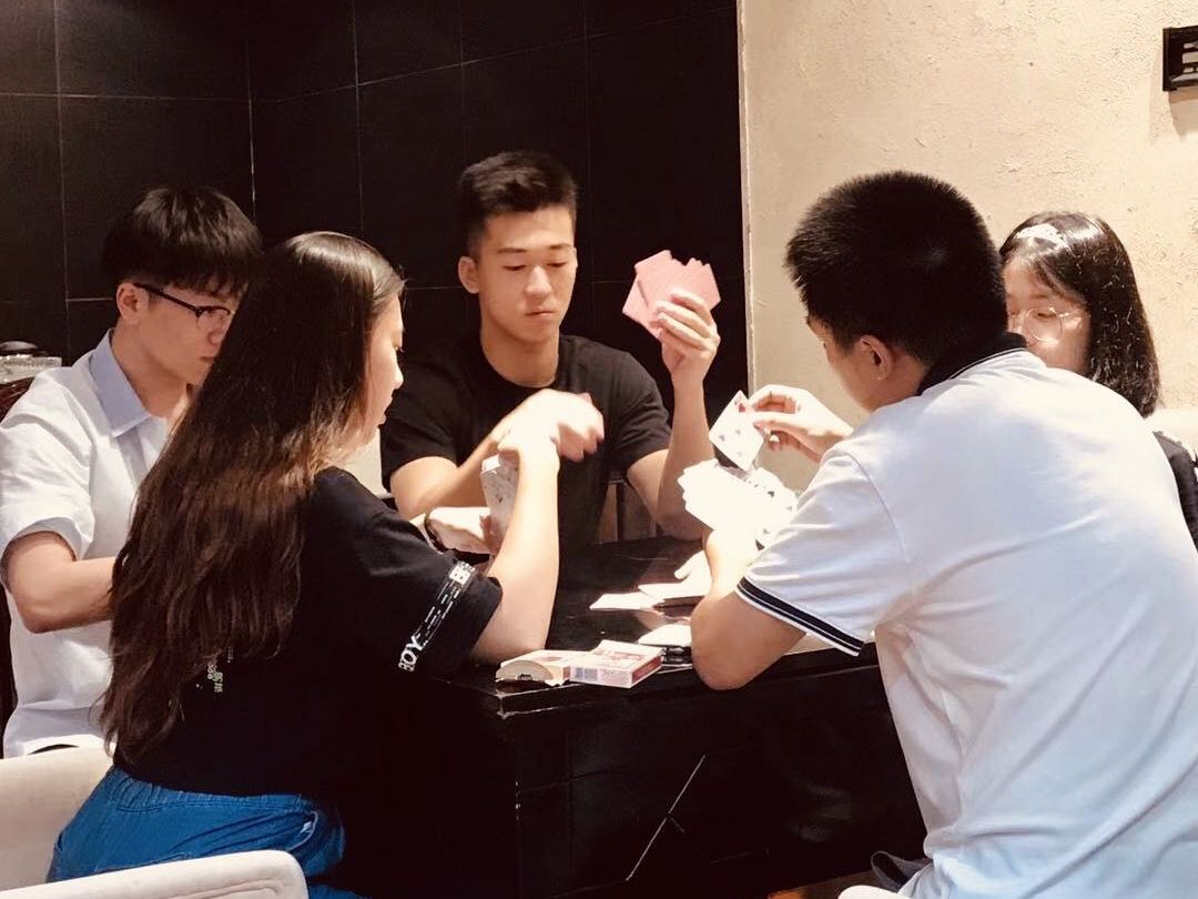 北京央企國企禁玩摜蛋遊戲 擔心誘發躺平