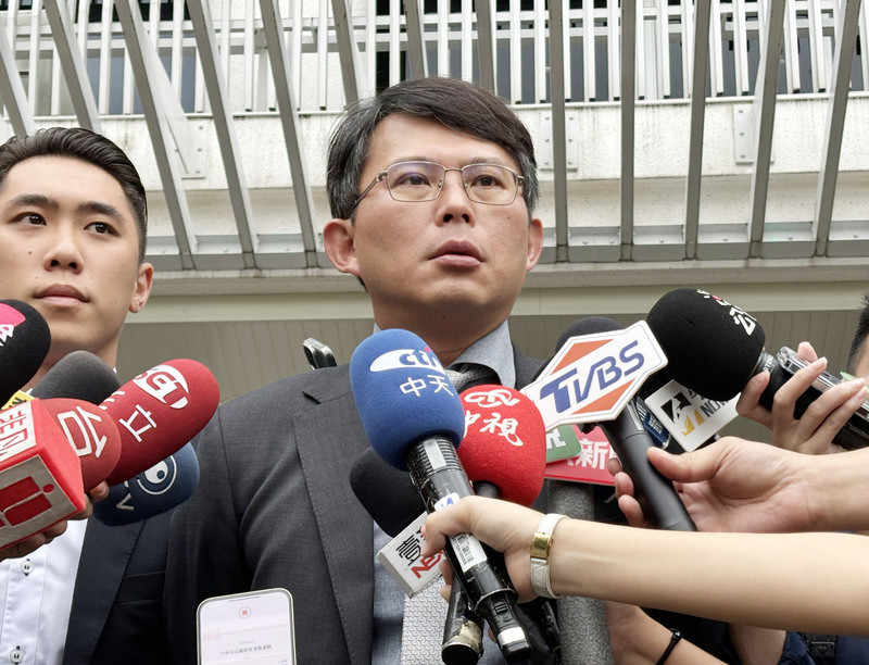 民眾黨組緊急應變小組 力挺柯文哲清白