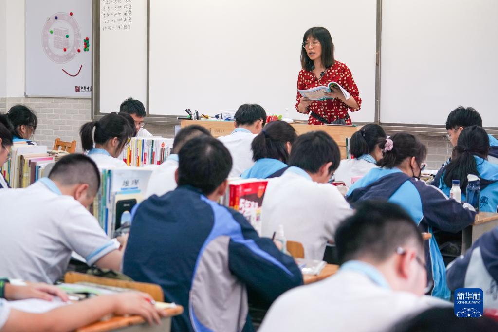 中國大學教師不願窮忙寧賠錢辭職 台籍教師同感焦慮