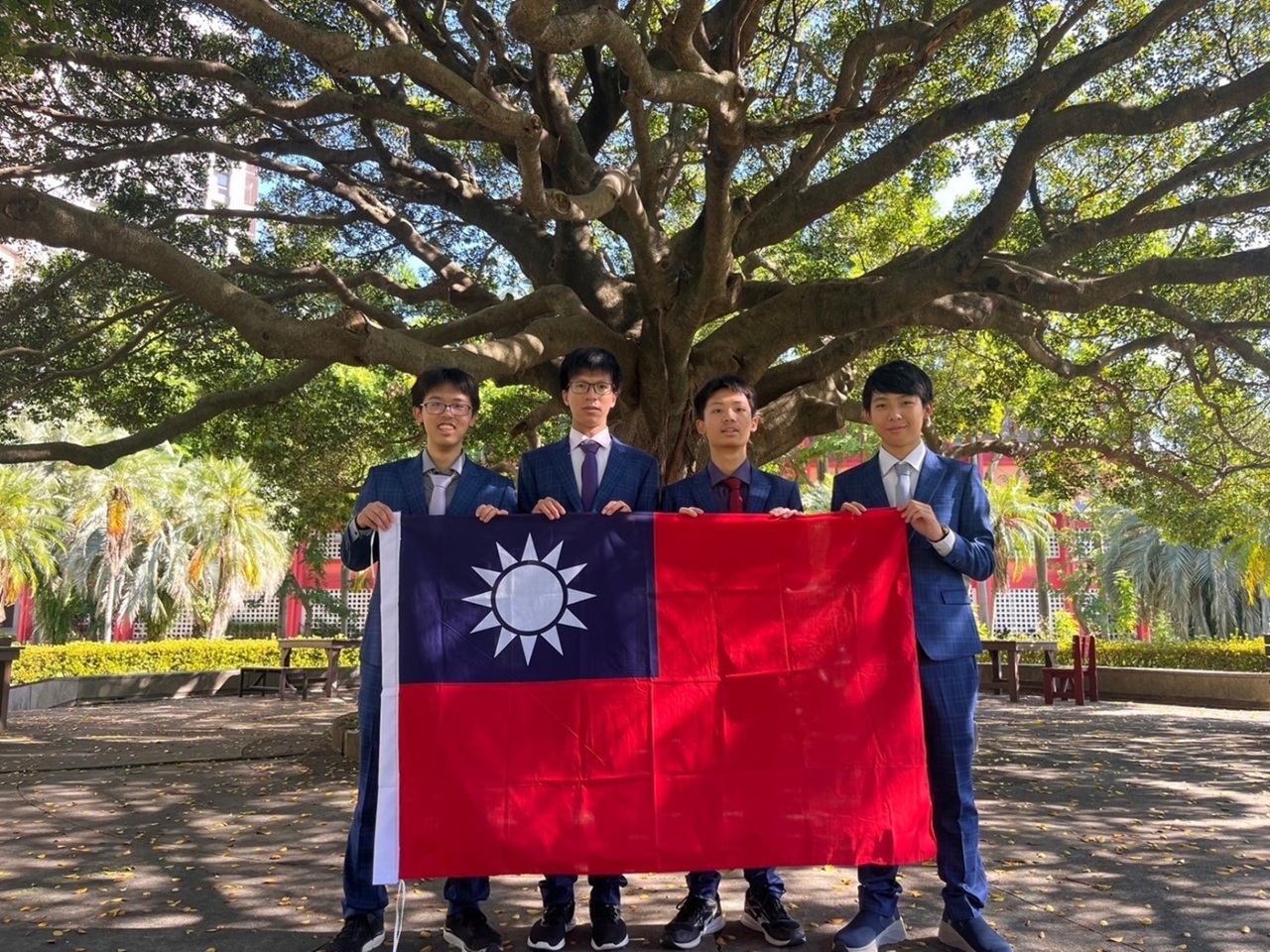 國際地科奧林匹亞 &nbsp; 台灣學子獲3金1銀國際排名第2