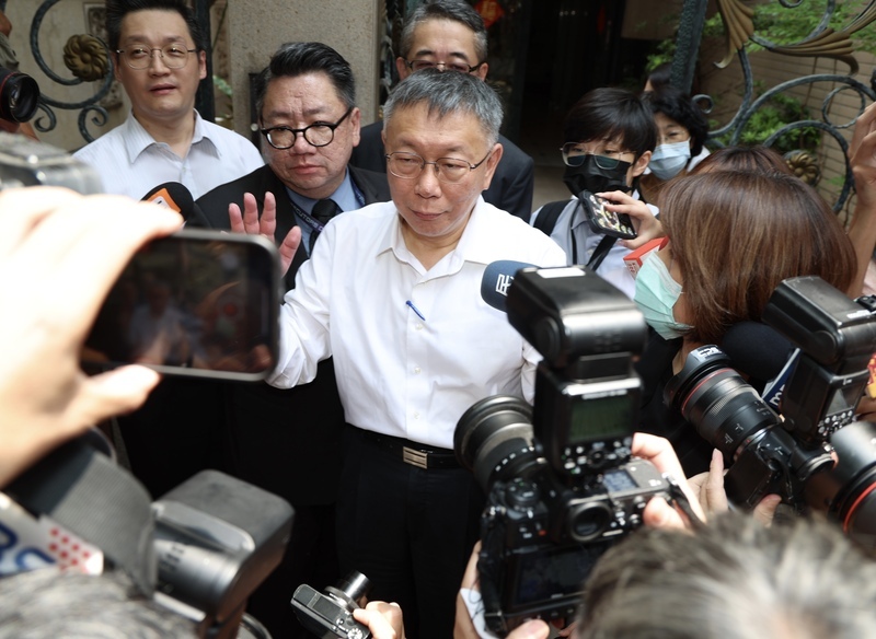 柯文哲爭議連爆重創第三勢力 民眾黨盼重整後再起