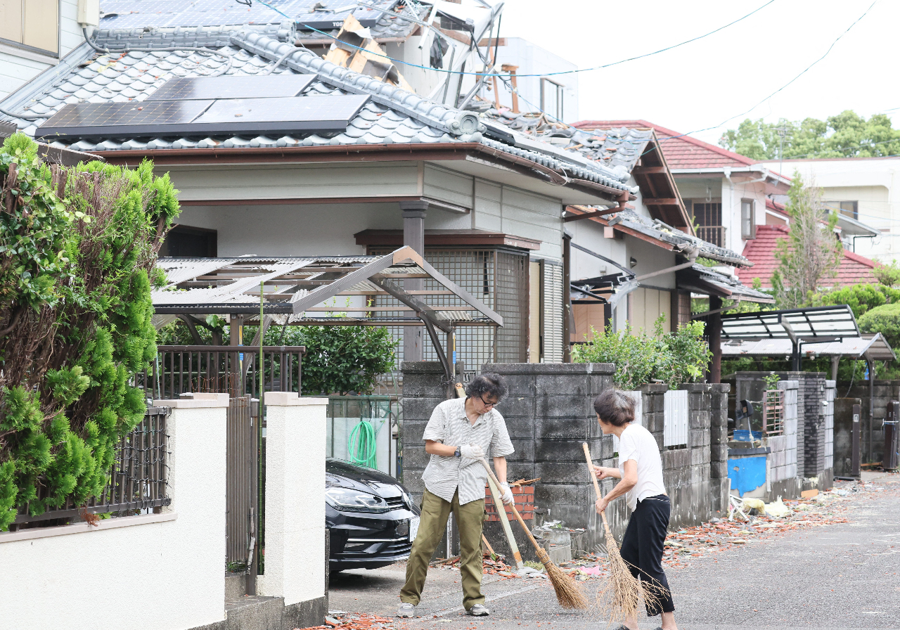 颱風珊珊釀4死近百傷 日氣象廳估9/1前轉熱帶低壓