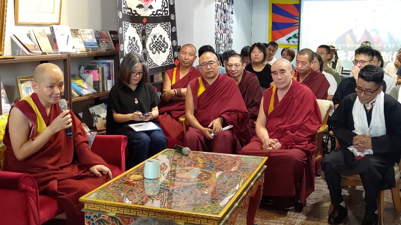 功德林仁波切讚台灣人吃苦耐勞 勉勵突破困境