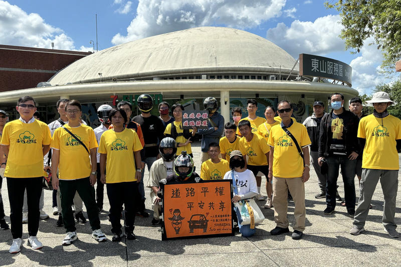重機集結7服務區爭路權  盼開放上國道