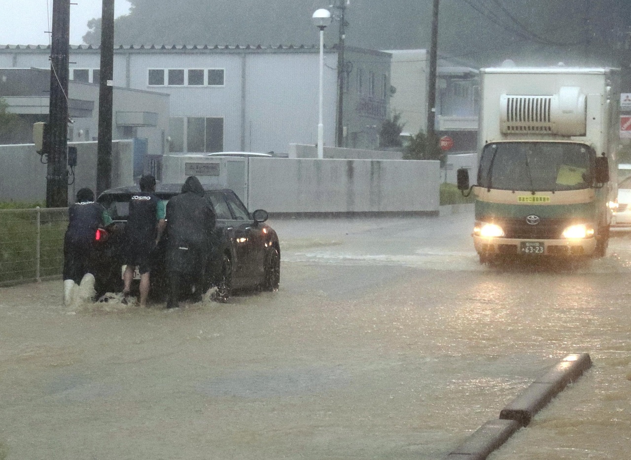 豪雨引發洪水山崩 日中部能登半島地震災區再受創
