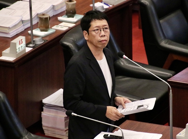 議員黃紹庭涉浮報助理費案  &nbsp;檢警搜索拘提
