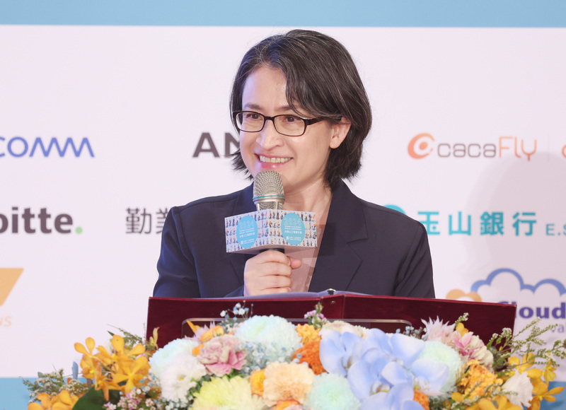 出席2024人工智慧年會 蕭美琴：政府需超前佈署 迎接AI革命的時代