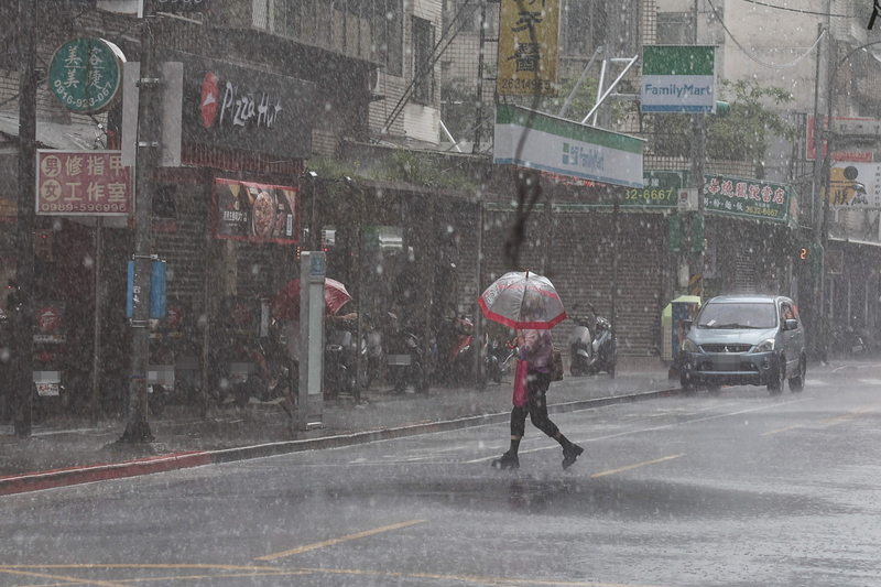 北北基宜留意豪大雨 早晚有涼意