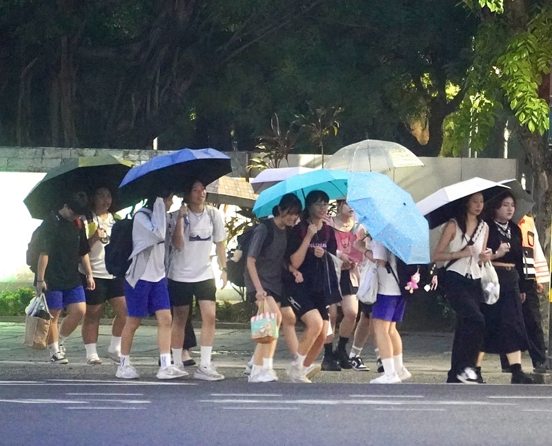預報有明顯雨勢  宜縣府宣布24日各機關可視情況停班停課