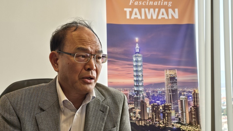 駐加代表曾厚仁接受專訪 感謝加國以行動反制中國