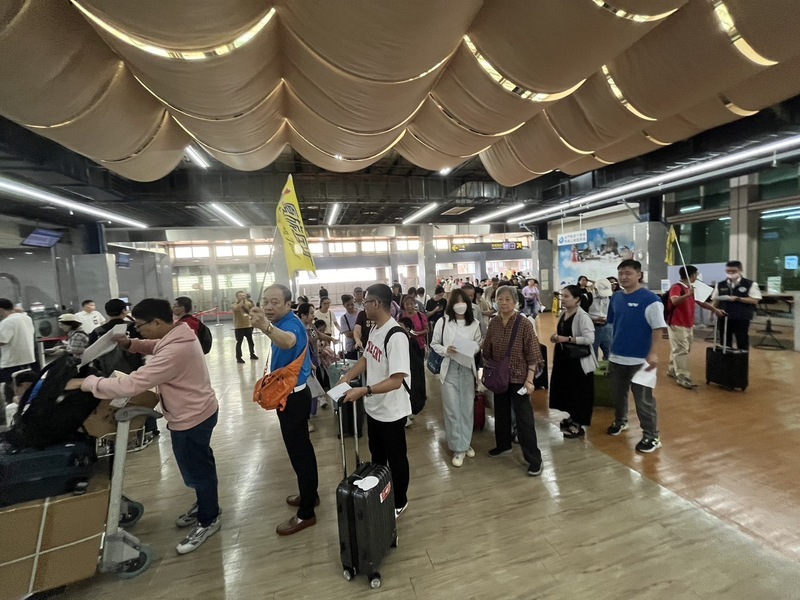 台灣與中國的觀光人數差距 說明兩岸觀光產業的不公平競爭