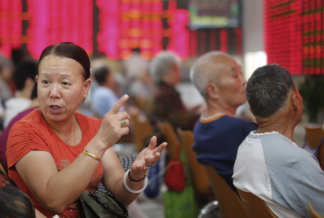 中國瘋炒股 銀行大失血