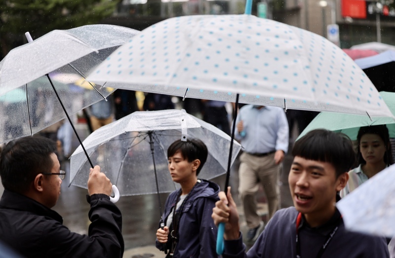 北東濕涼 中南部舒適溫暖高溫27度
