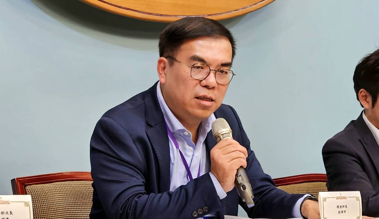 引保險資金投資節能產業 彭啓明：未來1、2個月端案例