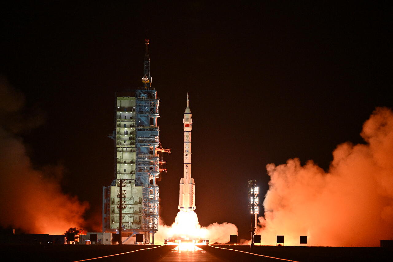 中國神舟19號發射成功 為2030年載人登月計畫做準備