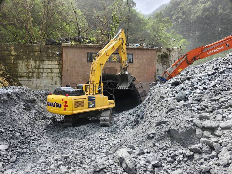 颱風康芮襲台  造成3死690傷