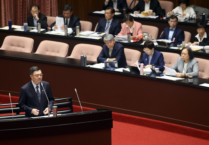痛心籲陳啟昱盡快到案 卓榮泰端三大原則嚴防綠能蟑螂