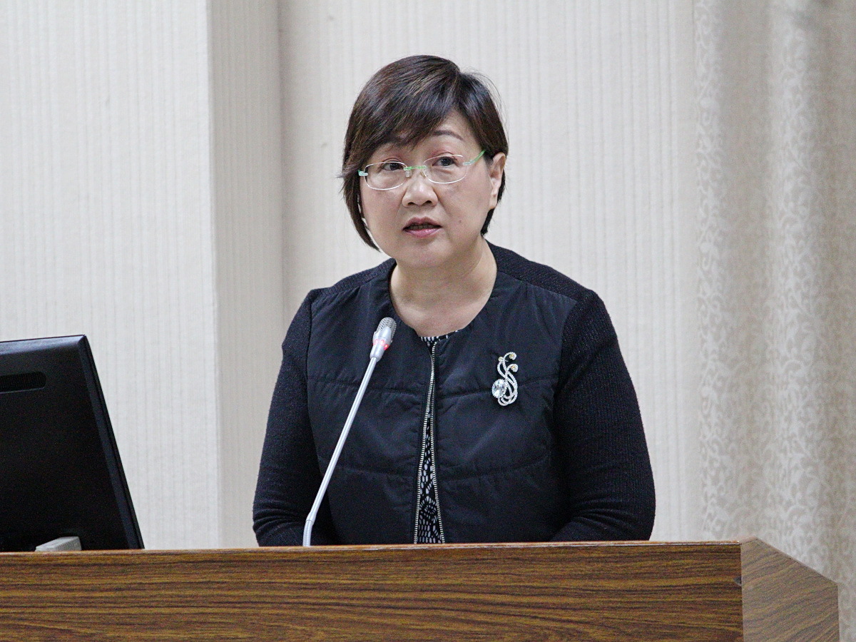 徐佳青：嚴查產攜專班仲介行為 杜絕類似案件