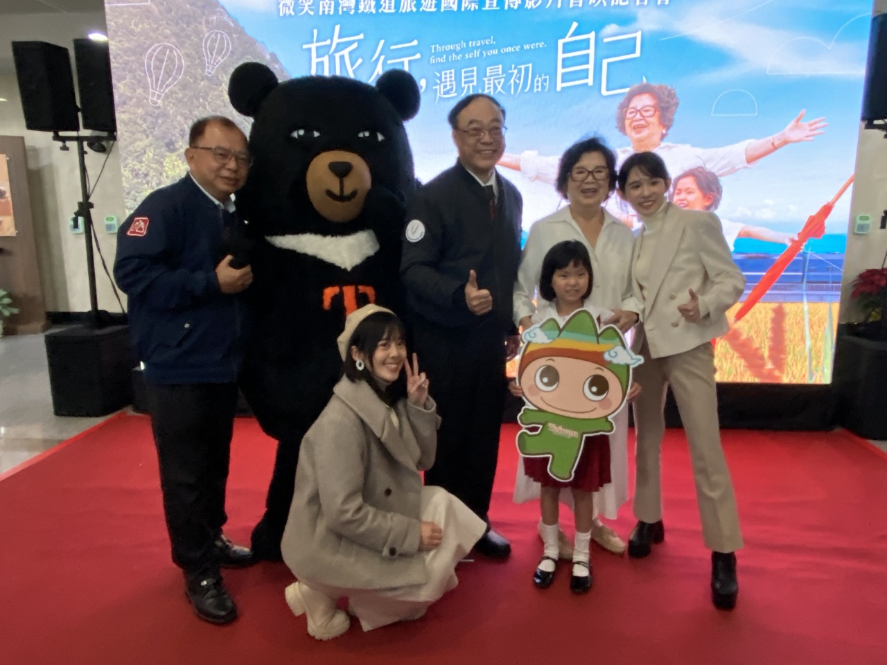 引客來台 觀光署「微笑南灣鐵道旅遊」國際宣傳片首映 (影音)
