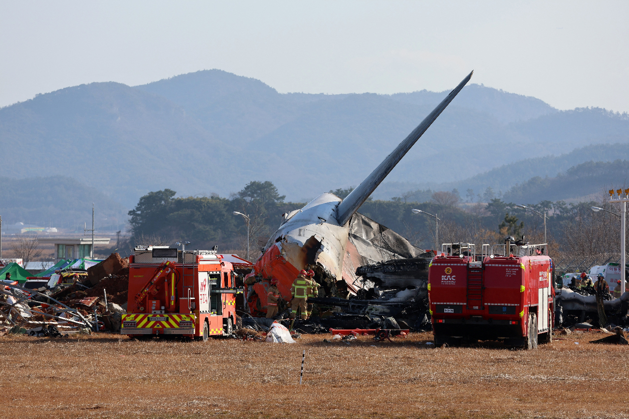 濟州航空空難釀179死 罹難者家屬控告政府和航空公司
