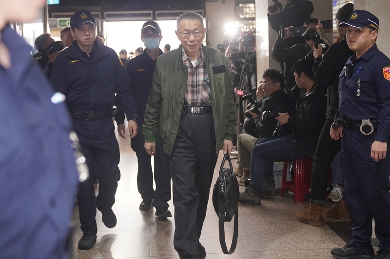 柯文哲再次遭到羈押 當庭嗆檢察官 台北地院立場轉變 再羈押有2串證問題