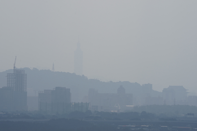 山東至上海出現霾害 預估17日全台空氣不良