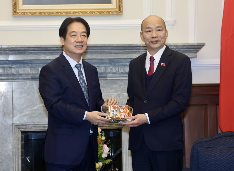 韓國瑜訪美，賴清德邀喝咖啡：沒什麼仇恨放不下！給三任務、送暖暖包   韓國總統尹錫悅被捕 再提逮捕審查   川普2.0任命聽證會 盧比歐：抗中挺台！