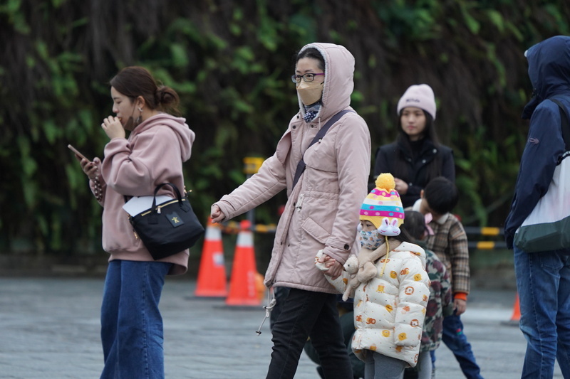 開工日強烈大陸冷氣團南下 北部氣溫下探至10度