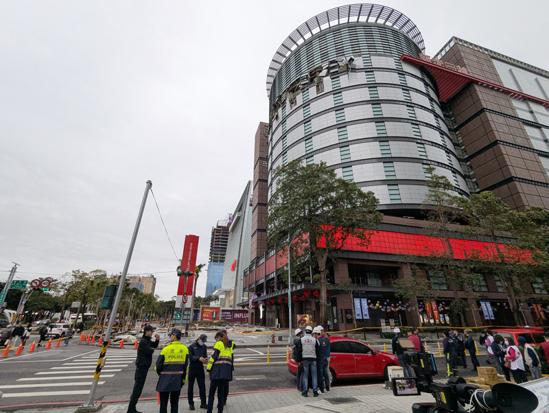 台中店氣爆4死 新光三越設受害人專線供諮詢服務