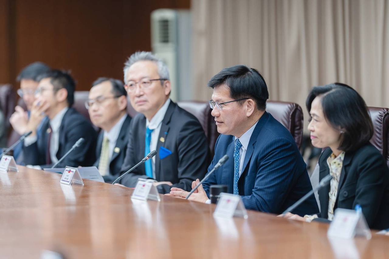 外交部攜衛福部組公衛醫療台灣隊 拓展智慧醫療輸出