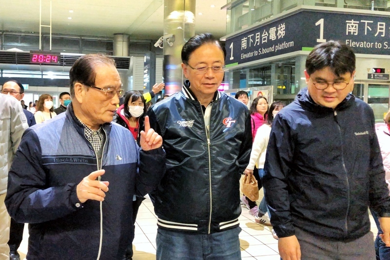 視察台灣燈會 張善政肯定改善措施效果佳