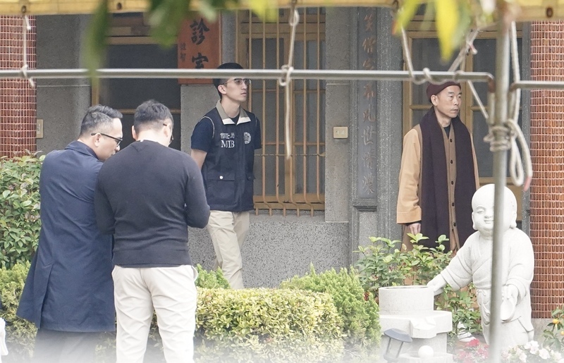 林岱樺詐助理費案  通法寺住持釋煌智改裁羈押禁見